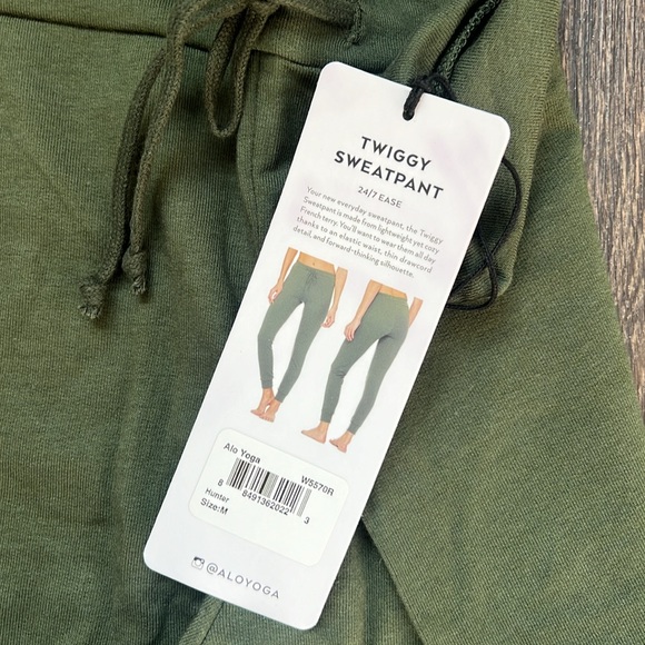 Alo Twiggy Sweatpants - Picture 3 of 5